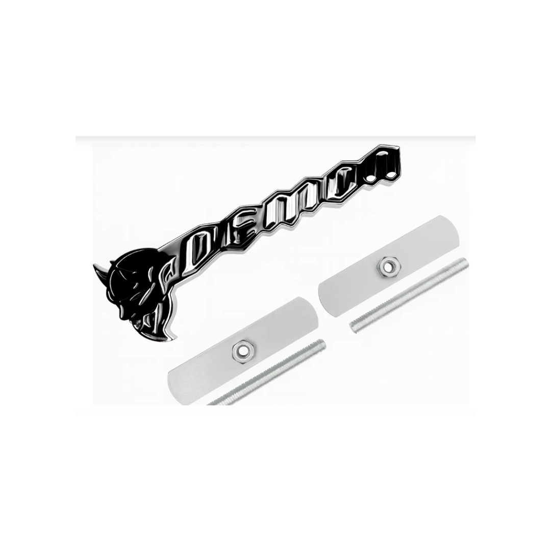 EMBLEMA PARA PARRILLA SRT DEMON CON TORNILLERIA CROMO