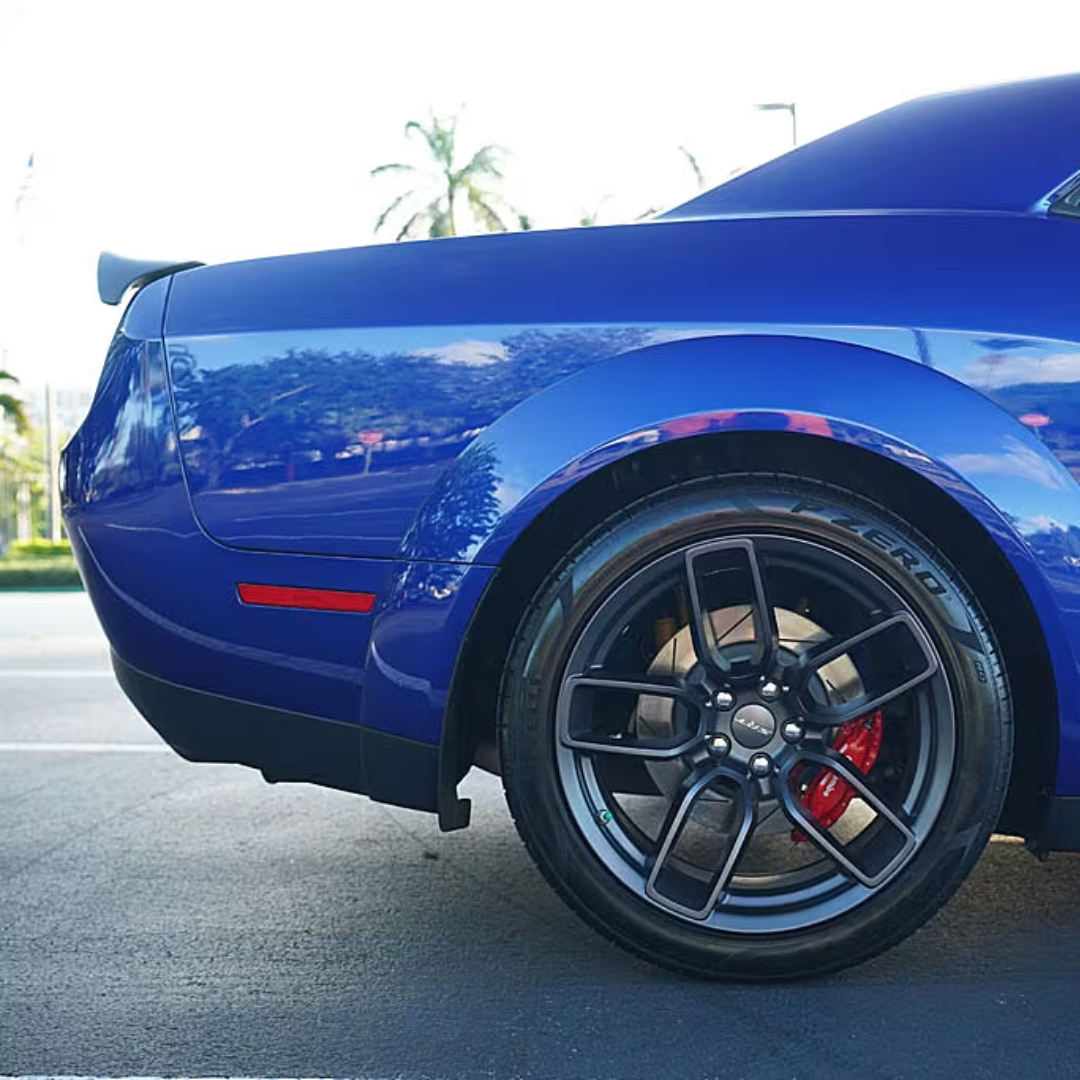 TOLVA SALPICADERO TRASERO DERECHO CHALLENGER 3,6L 2015-2023